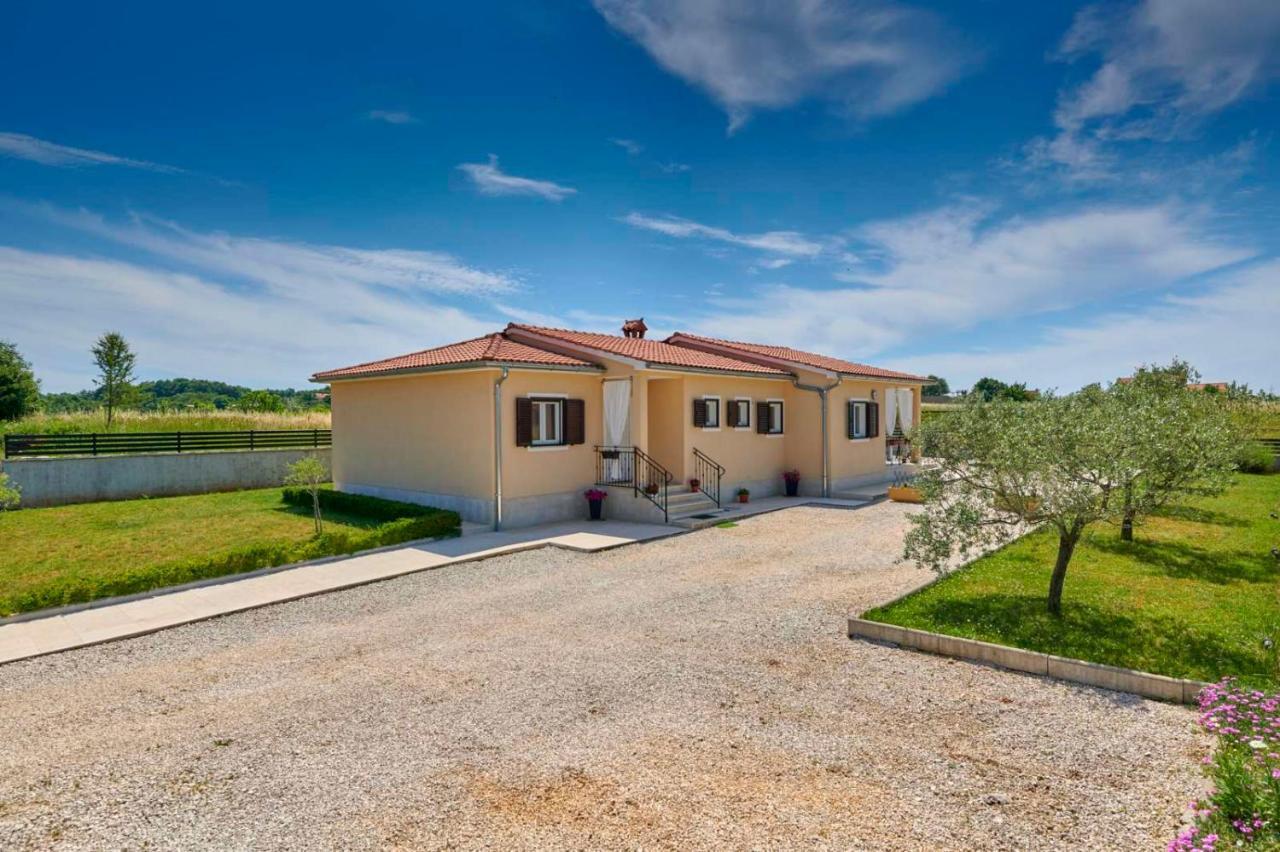 Villa House Paola à Bibici Extérieur photo
