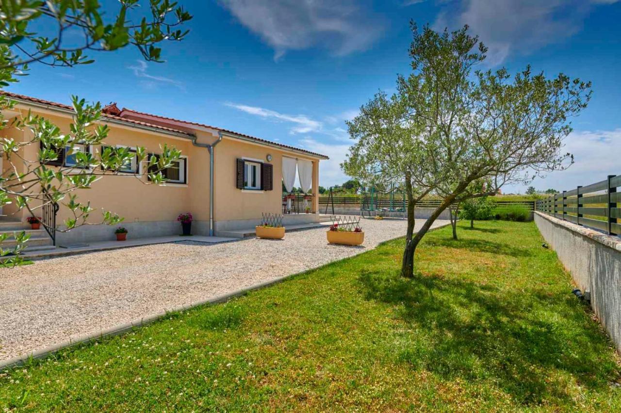 Villa House Paola à Bibici Extérieur photo