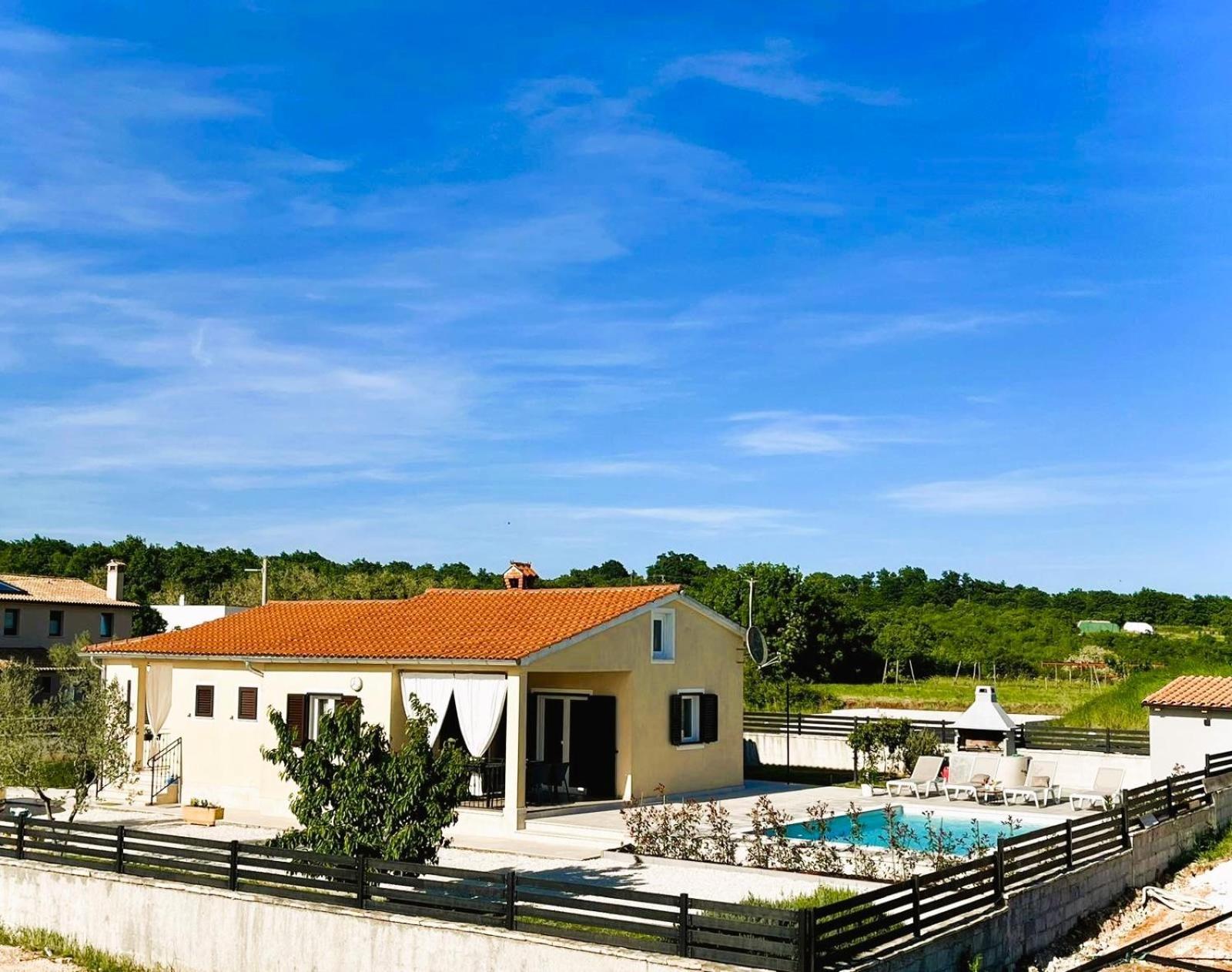 Villa House Paola à Bibici Extérieur photo